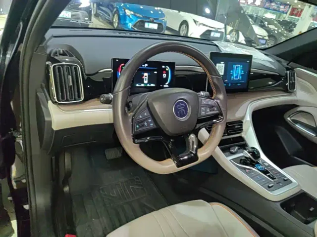 BYD Song Pro — Фото автомобиля 9