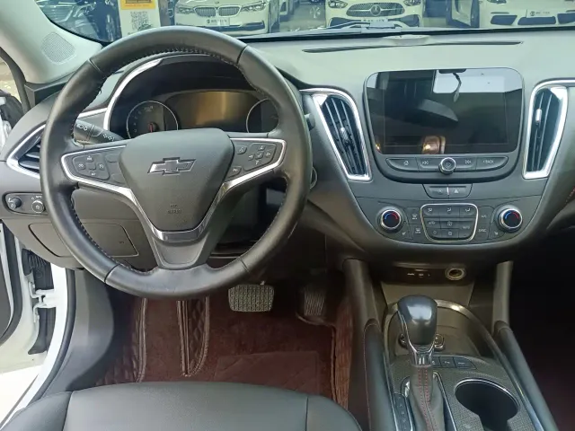 Chevrolet Malibu XL — Фото автомобиля 10