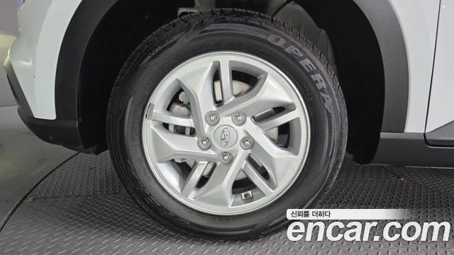 Hyundai Venue Venue 1.6 Modern Plus — Фото автомобиля 5