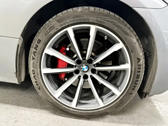 BMW 6 Series Gran Turismo — Фото автомобиля 7