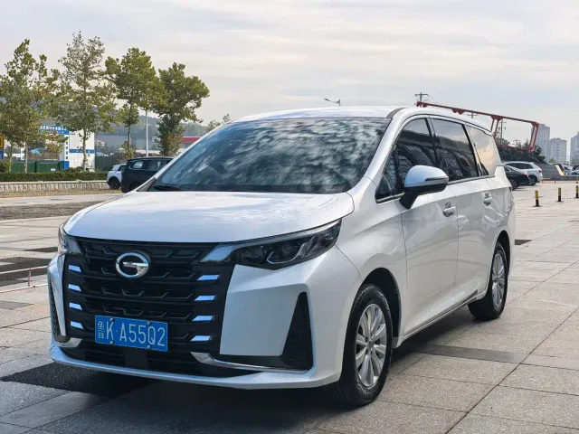 Фотография автомобиля — GAC Trumpchi M6