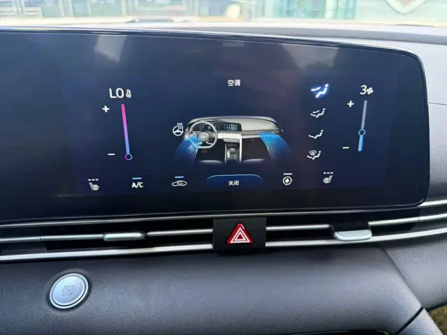 Hyundai Elantra — Фото автомобиля 17