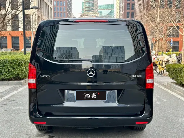 Mercedes-Benz Vito — Фото автомобиля 5