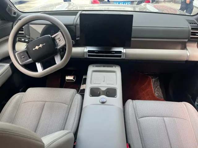 BYD FangChengBao Titanium 7 — Фото автомобиля 15