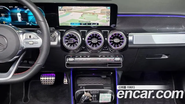 Mercedes-Benz GLB-Class — Фото автомобиля 11