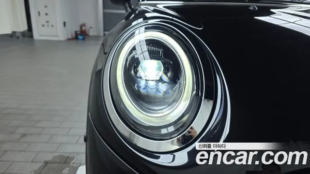 Mini Cooper Cooper Classic Plus — Фото автомобиля 22