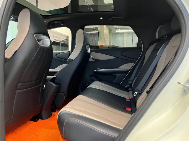 BYD Dolphin — Фото автомобиля 7