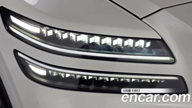 Genesis GV80 — Фото автомобиля 7
