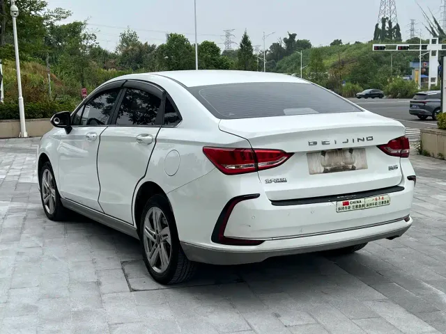 BAIC Beijing EU5 — Фото автомобиля 4