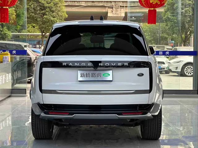 Land Rover Range Rover — Фото автомобиля 15