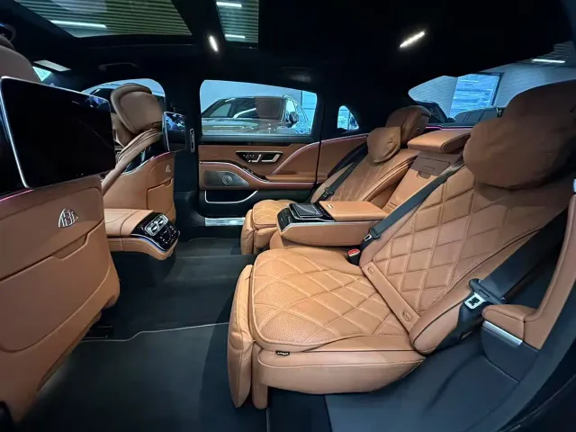 Mercedes-Benz Maybach S-Class — Фото автомобиля 12