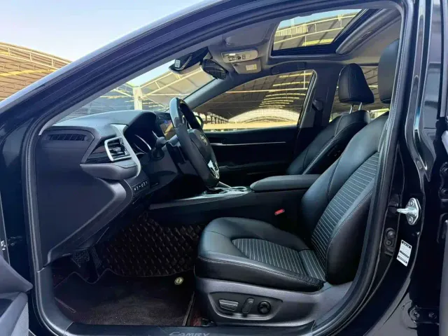 Toyota Camry — Фото автомобиля 7