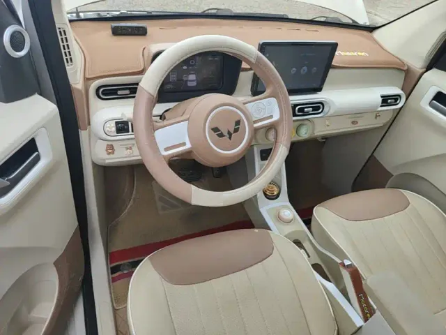 Wuling Hongguang Mini EV — Фото автомобиля 9