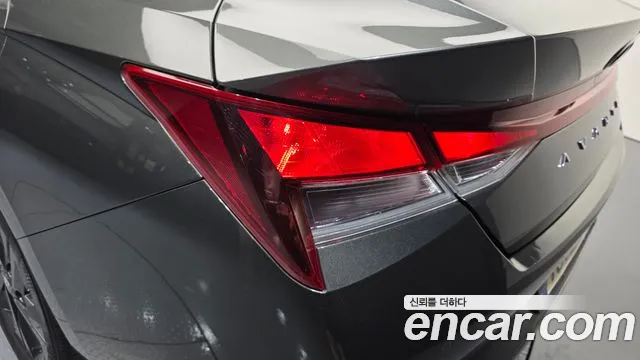 Hyundai Avante CN7 — Фото автомобиля 8
