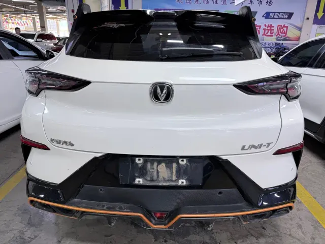 Changan UNI-T — Фото автомобиля 19
