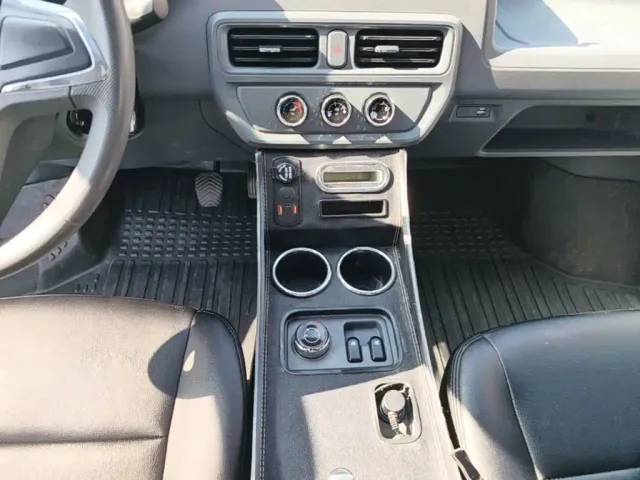 Wuling Yangguang — Фото автомобиля 13