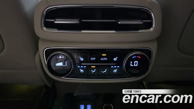 Genesis GV80 — Фото автомобиля 29