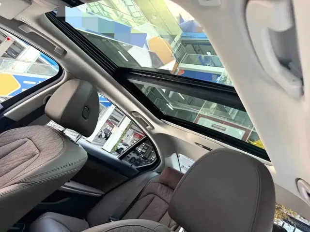 BMW 3 Series — Фото автомобиля 12