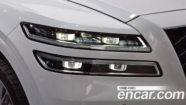Genesis GV80 — Фото автомобиля 7