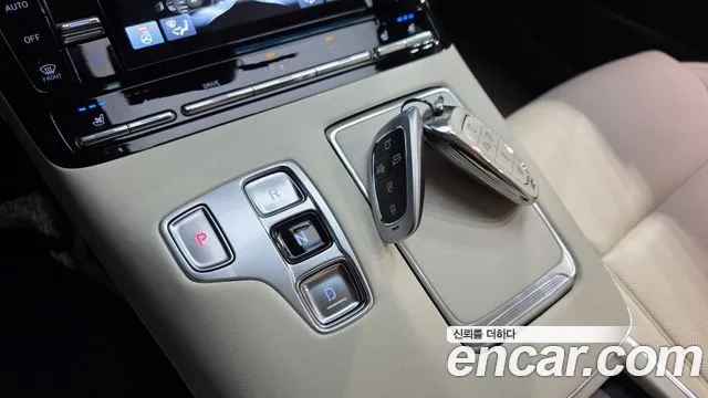 Hyundai Grandeur Grandeur (New) — Фото автомобиля 12