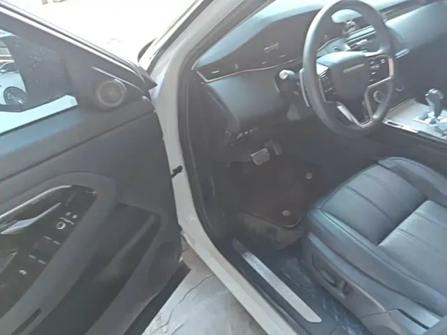 Land Rover Range Rover Evoque — Фото автомобиля 15