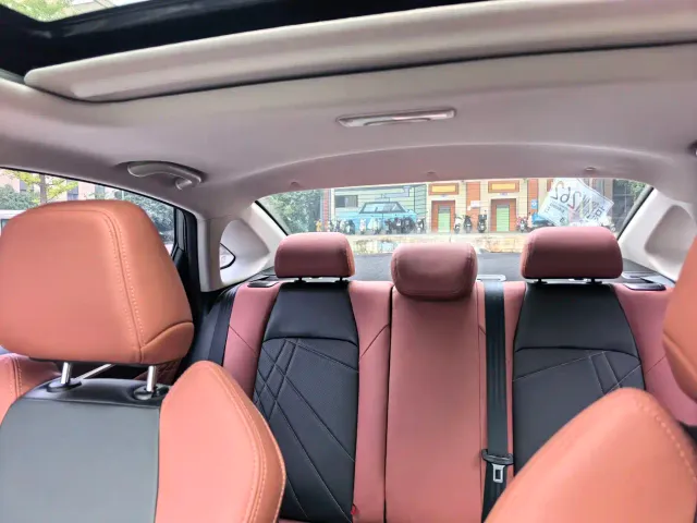 Changan Eado — Фото автомобиля 10
