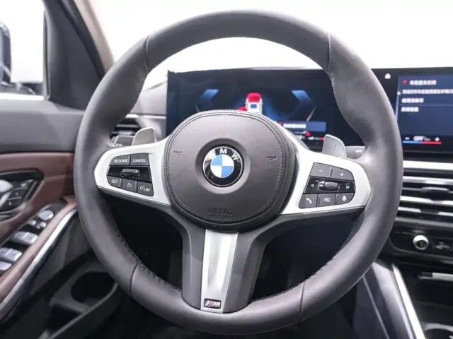 BMW 3 Series — Фото автомобиля 17