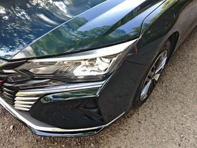 Dongfeng Yixuan MAX — Фото автомобиля 23