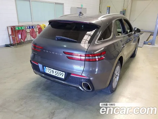 Genesis GV70 — Фото автомобиля 4