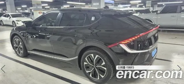 Kia EV6 — Фото автомобиля 4