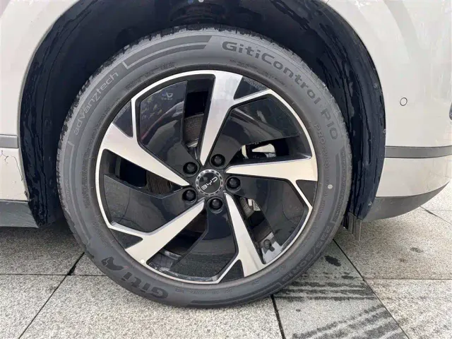 BYD Sealion 06 — Фото автомобиля 14