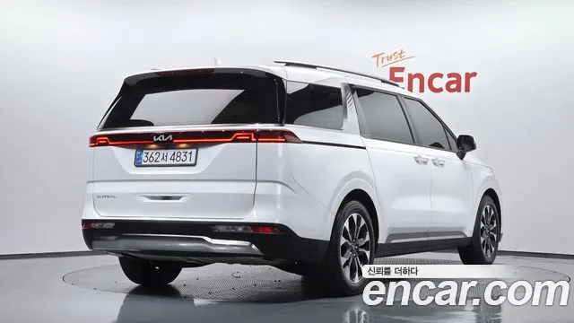 Kia Canival Carnival 4 поколение Бензин 9 мест Noblesse — Фото автомобиля 2