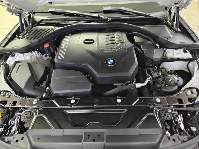 BMW 3 Series — Фото автомобиля 12