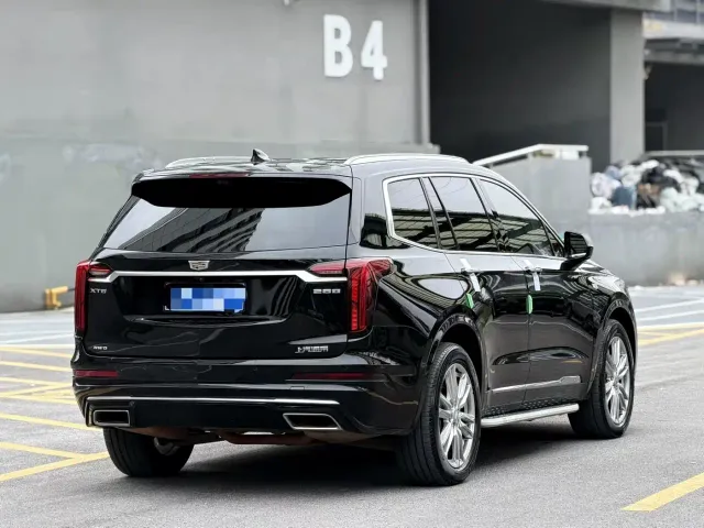 Cadillac XT6 — Фото автомобиля 9