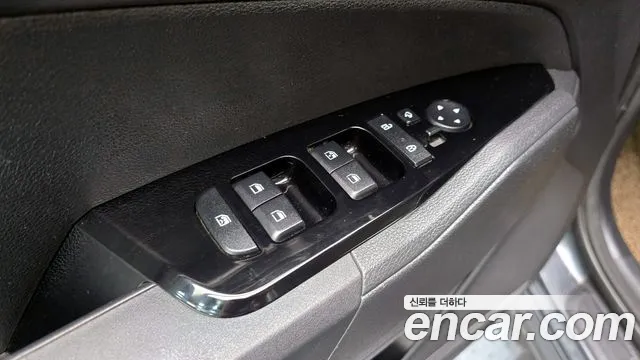 Kia Sportage Sportage 5-е поколение Дизель 2.0 4WD — Фото автомобиля 13