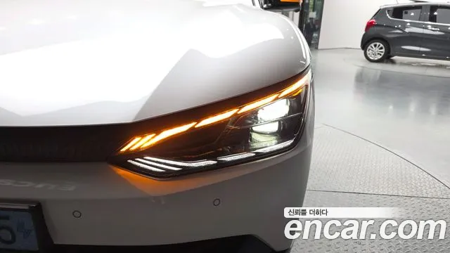 Kia EV6 Long Range — Фото автомобиля 22