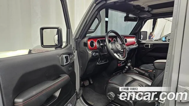 Jeep Wrangler JL — Фото автомобиля 15