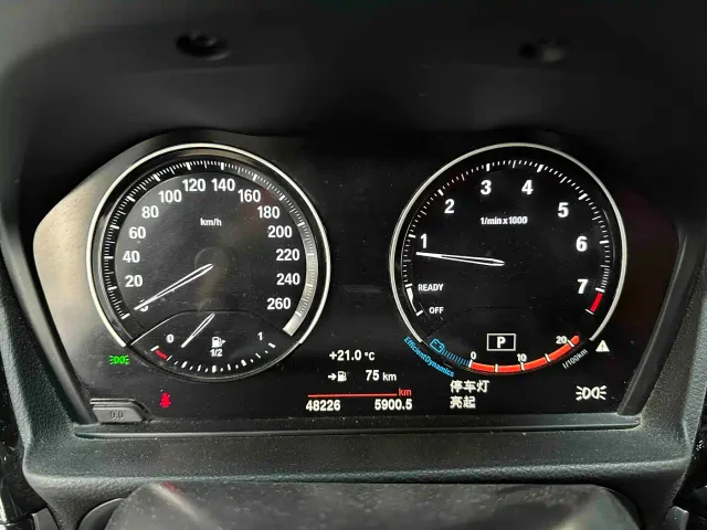 BMW 1 Series — Фото автомобиля 8
