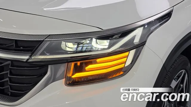 Kia Seltos New — Фото автомобиля 7