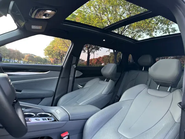 Geely Boyue — Фото автомобиля 14