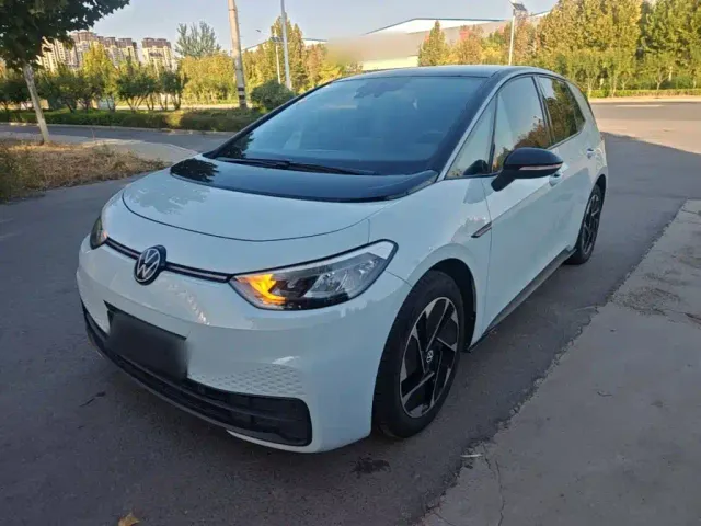 Фотография автомобиля — Volkswagen ID.3
