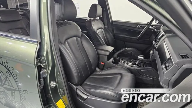 KG_Mobility_Ssangyong Rexton Новый Rexton Sport Khan Дизель 2.2 4WD — Фото автомобиля 10
