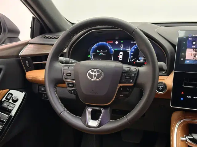 Toyota Avalon — Фото автомобиля 12