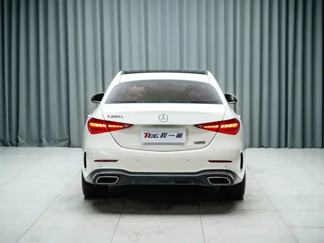 Mercedes-Benz C-Class — Фото автомобиля 11