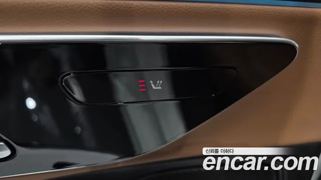 Mercedes-Benz E-Class — Фото автомобиля 29