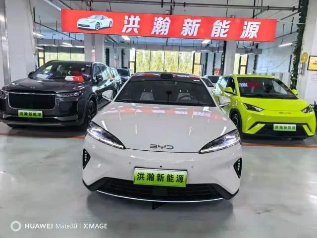 BYD Seal 07 DM-i — Фото автомобиля 2