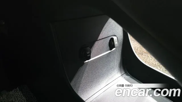 Hyundai Palisade Palisade Дизель 2.2 2WD — Фото автомобиля 22