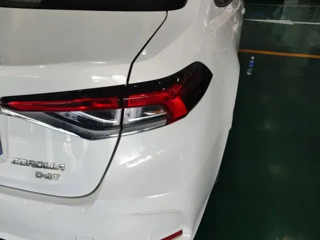 Toyota Corolla — Фото автомобиля 7