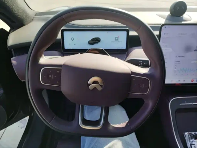 Nio ET5 Touring — Фото автомобиля 10