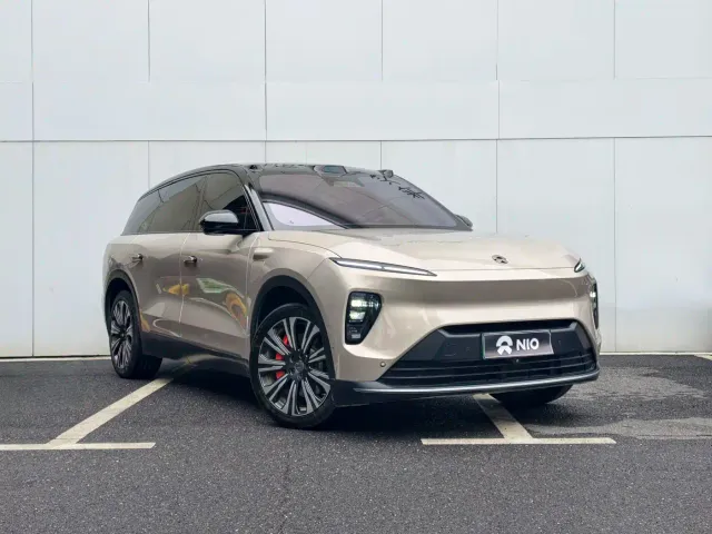 Nio ES8 — Фото автомобиля 3
